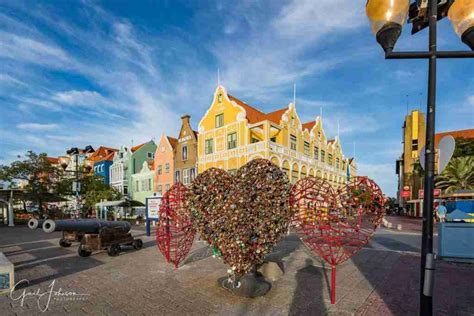 punda willemstad|punda vibes curacao.